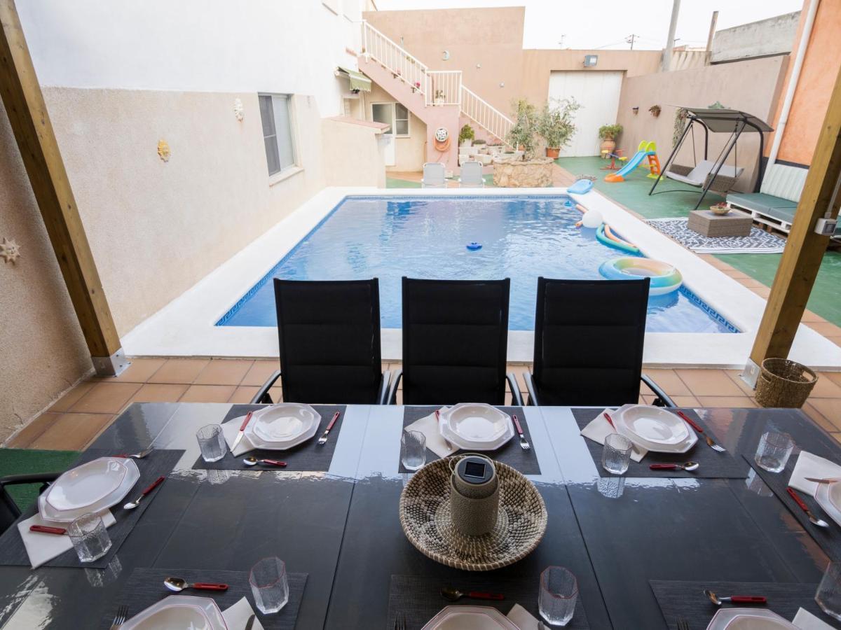 Mm Delta Holidays El Lligallo del Ganguil Екстериор снимка